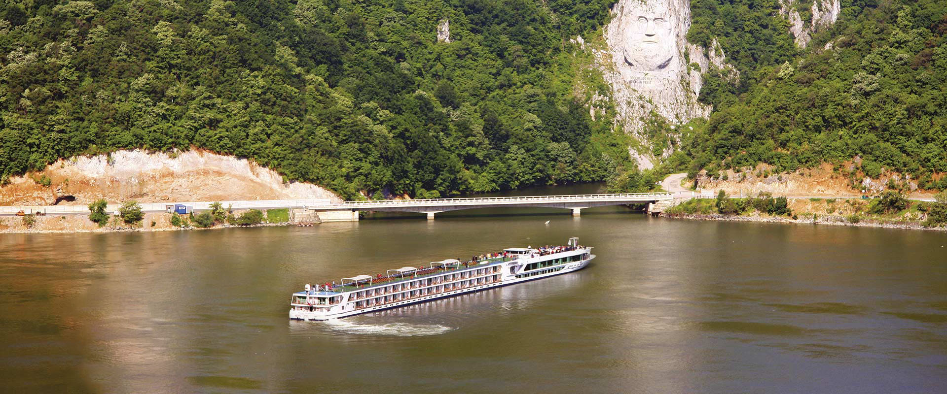 scenic river cruise excursions