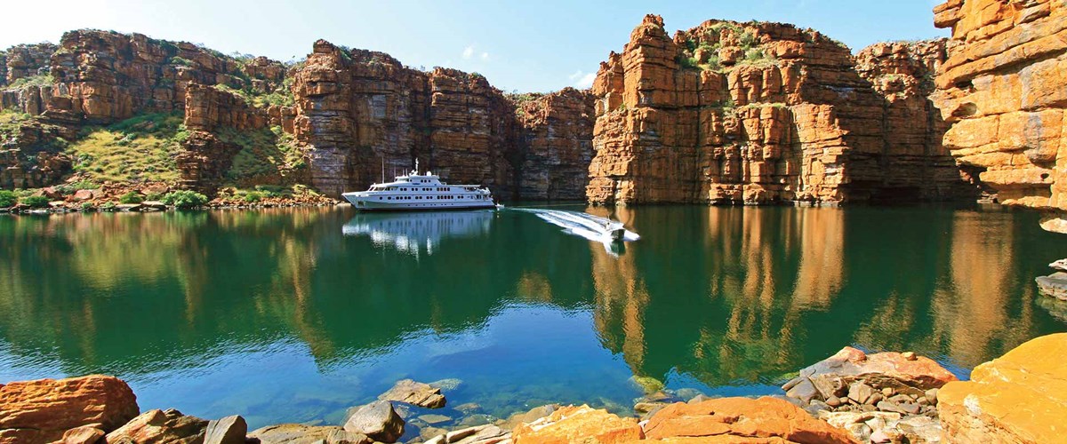 who owns scenic tours australia